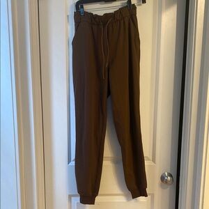 NWOT Brown Tapered Sweatpants with Elastic Cuffs
